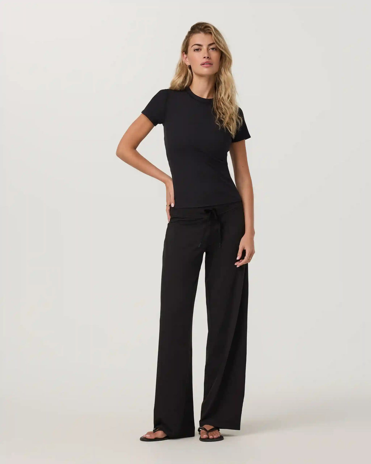 Pose Fitted Tee Long