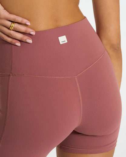 Studio Pocket Short