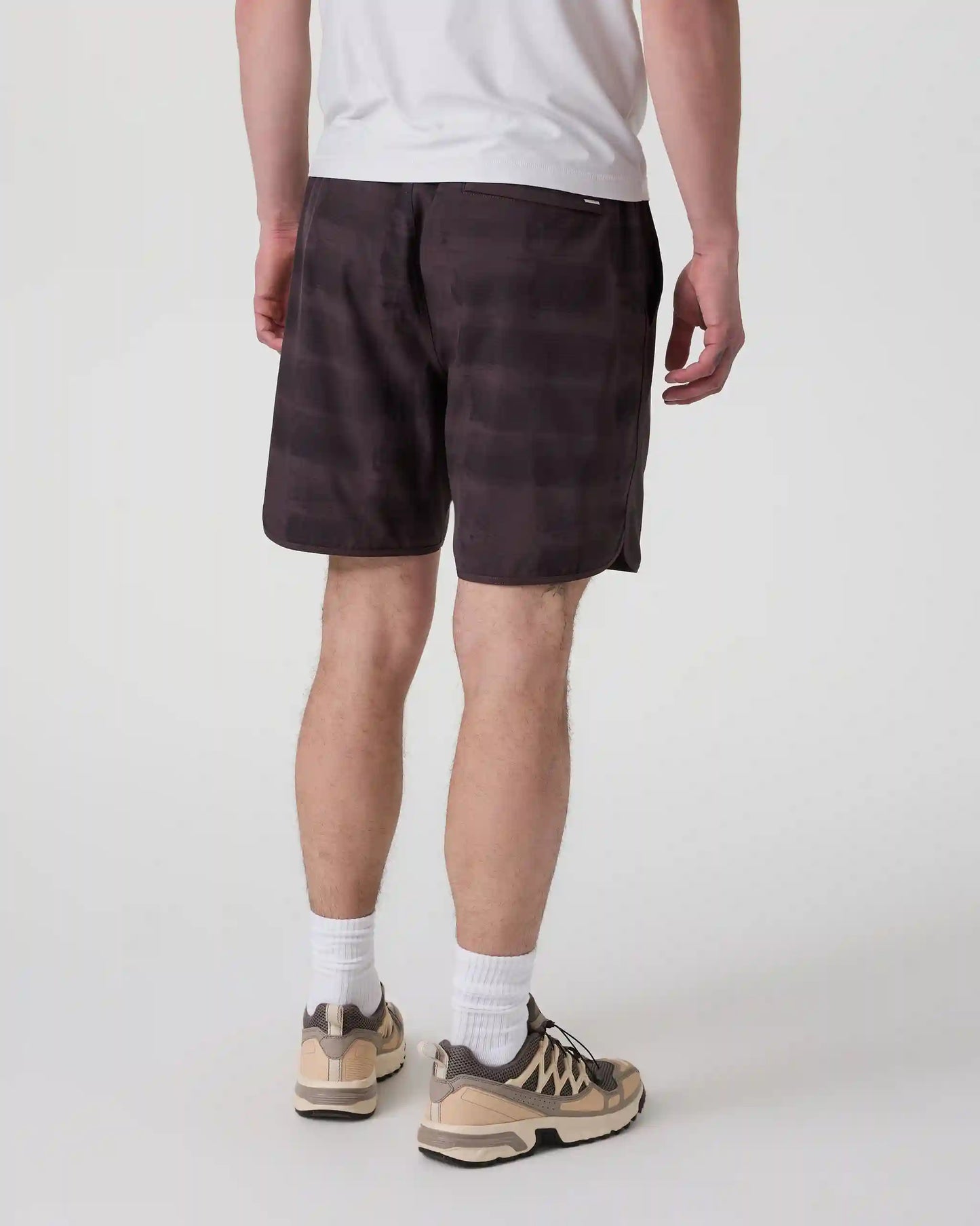 Banks Short Unlined 7"
