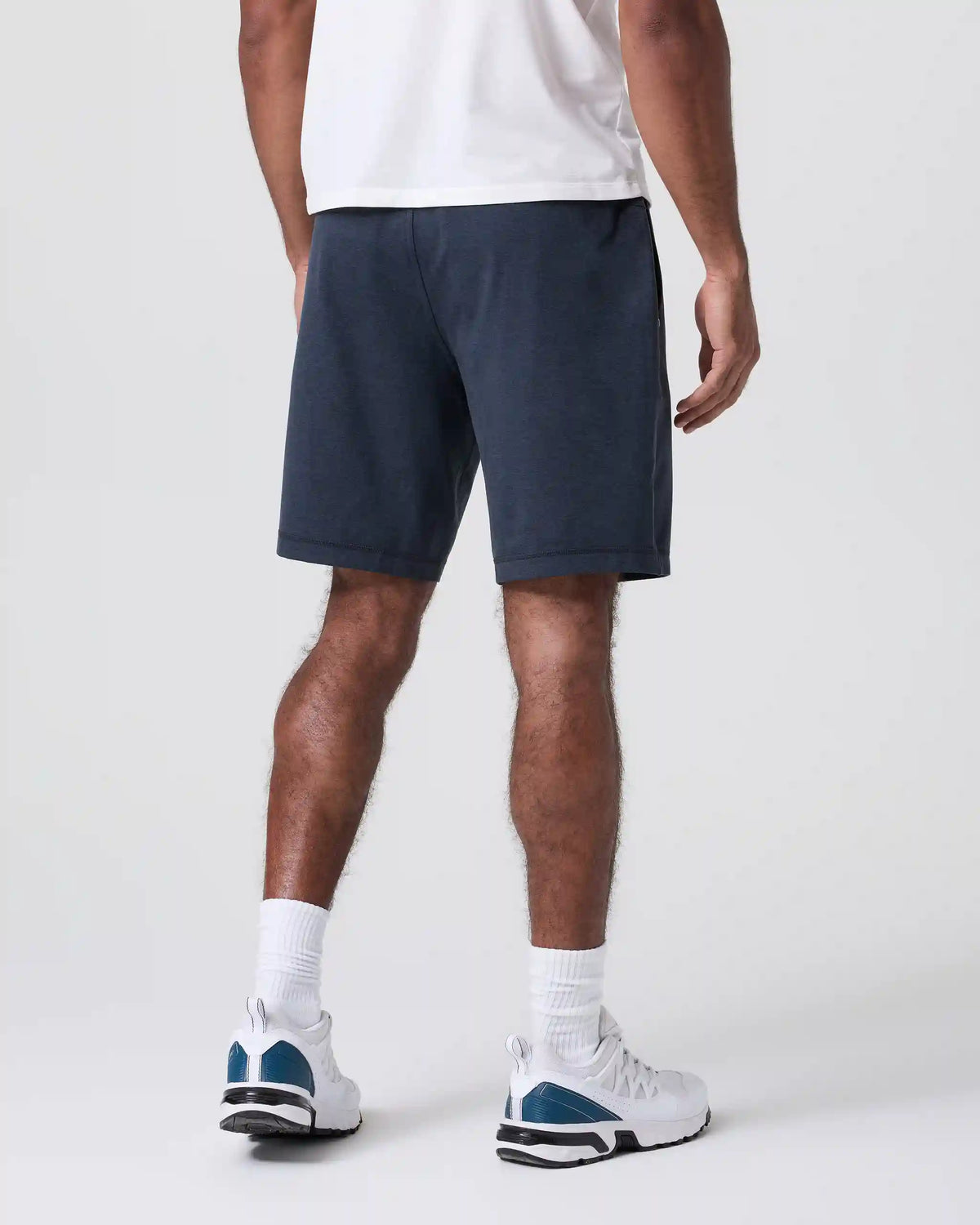 Coronado Short 8"