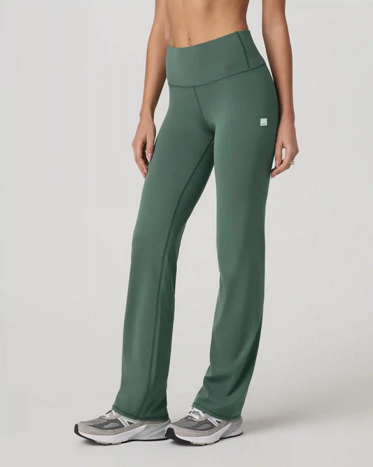 Vuori AllTheFeels™ Straight Leg - Short