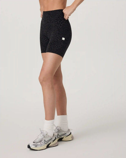 Vuori AllTheForm™ Short 6"