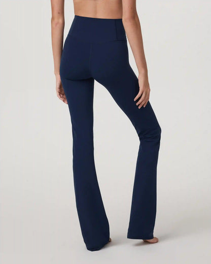 Vuori AllTheFeels™ Slim Flare