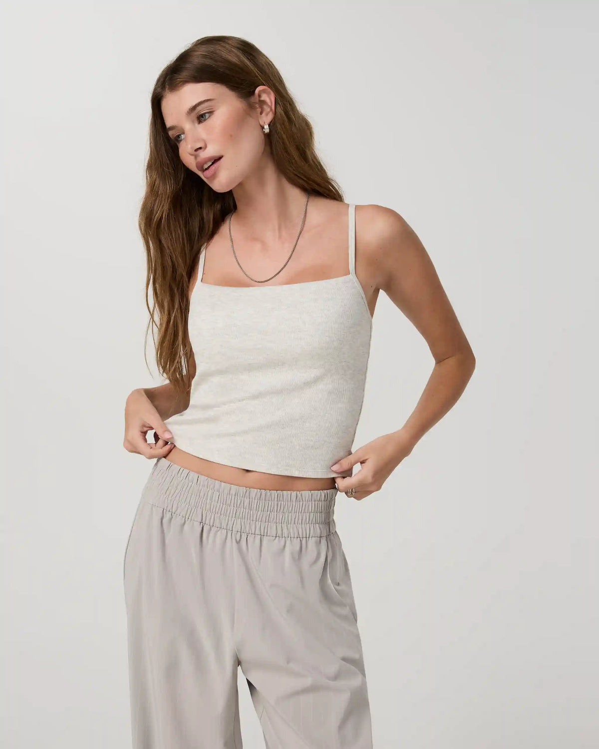Pose Support Cami