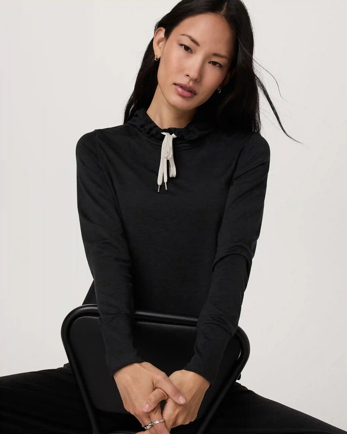 Halo Essential Hoodie