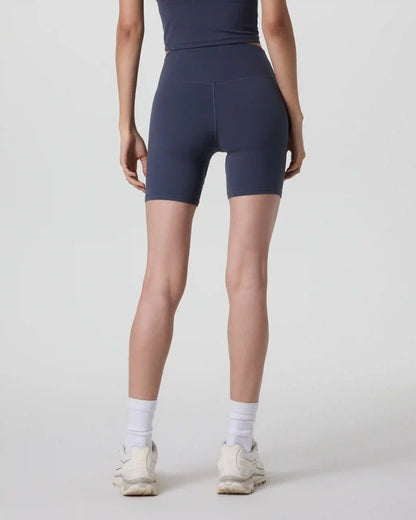 Vuori AllTheForm™ Short 6"