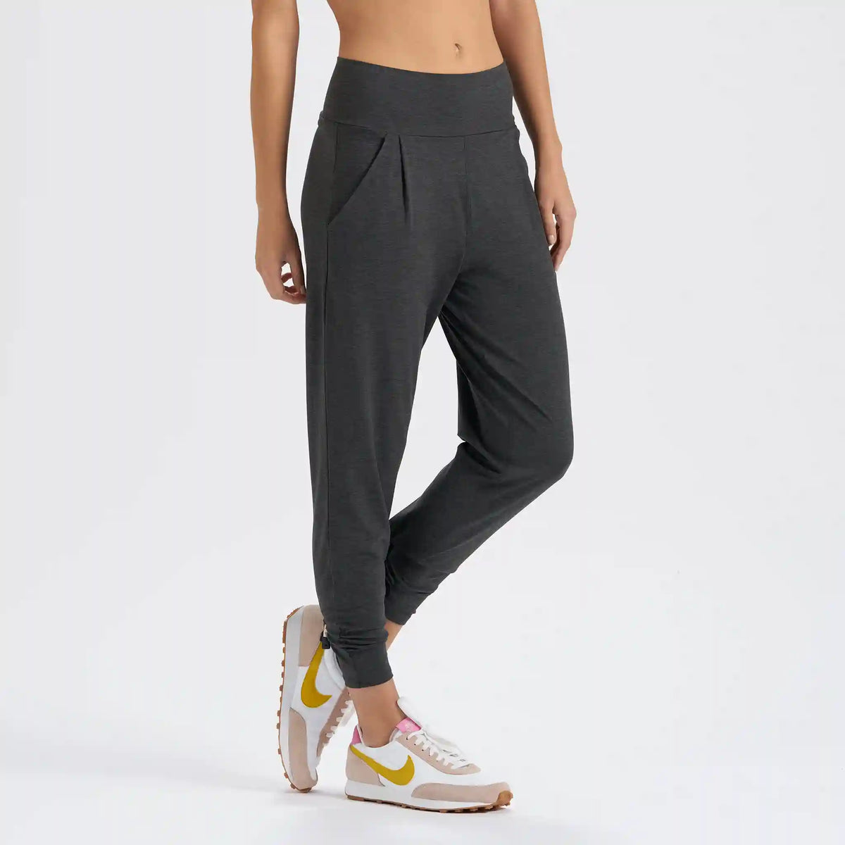 Lux At Ease Pant