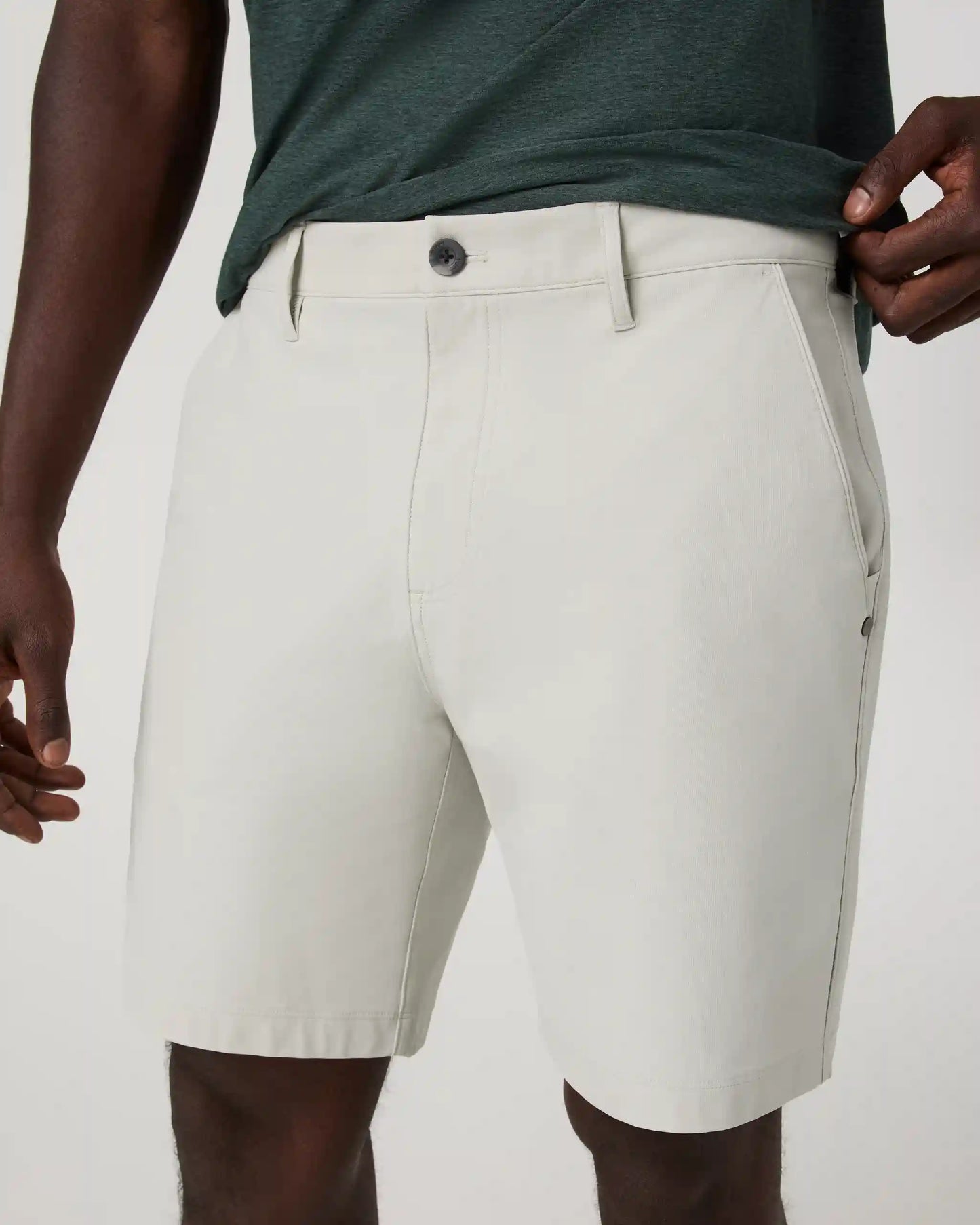 Vuori Meta™ Short 8"