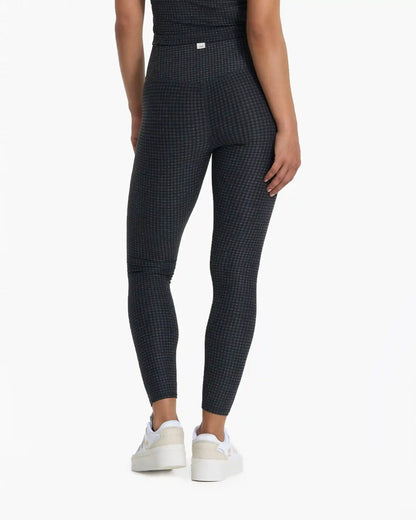 Clean Elevation Legging