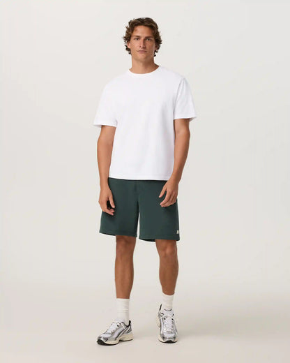 Seaside Short 8"