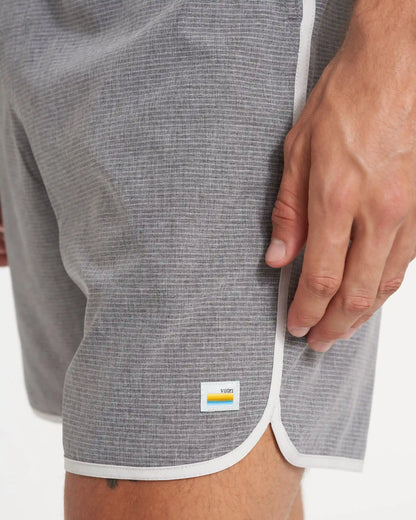 Banks Short Unlined 7"