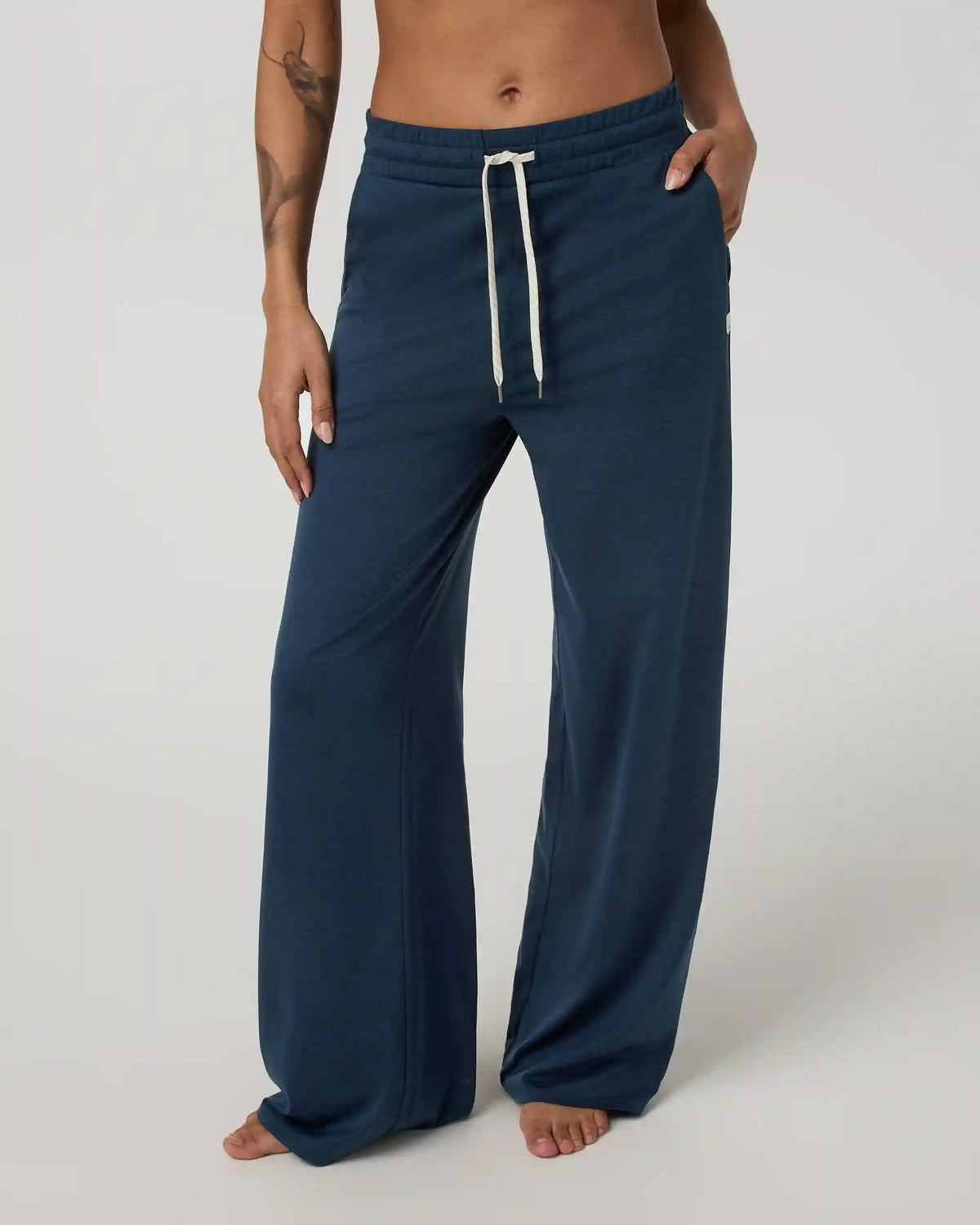 Halo Essential Wideleg Pant - Short