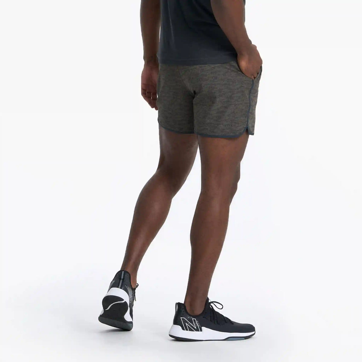 Banks Short Unlined 5"