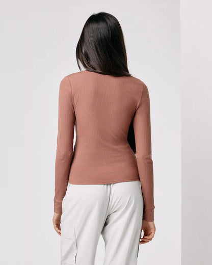 Long Sleeve Pose Henley