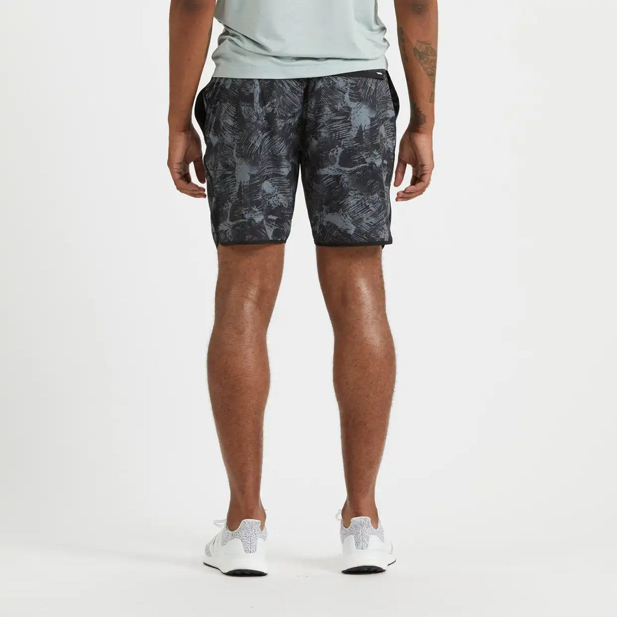 Banks Short Unlined 7"