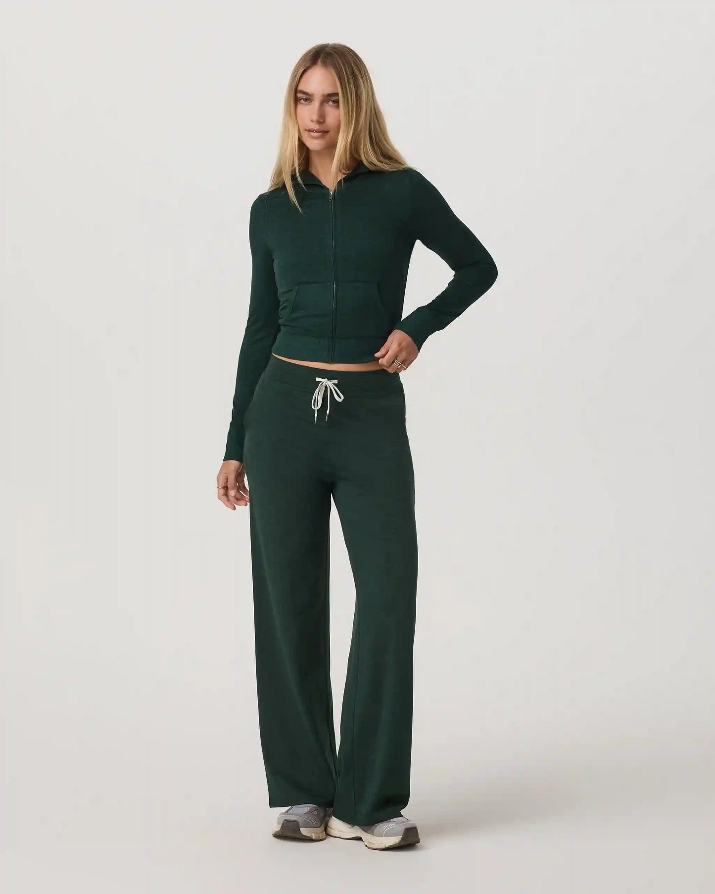 Halo Essential Wideleg Pant - Short