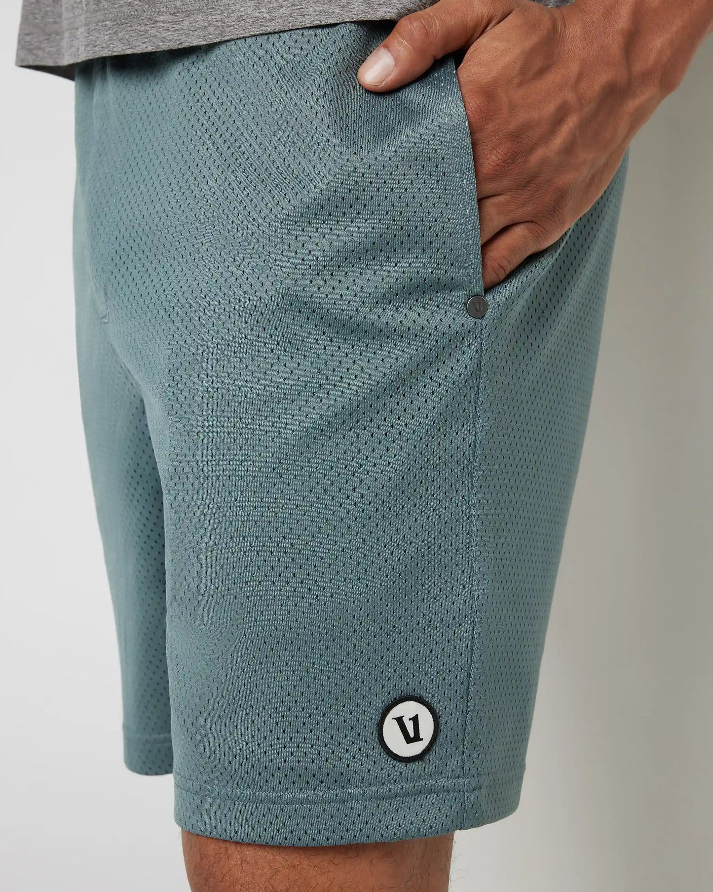 Endline Mesh Short