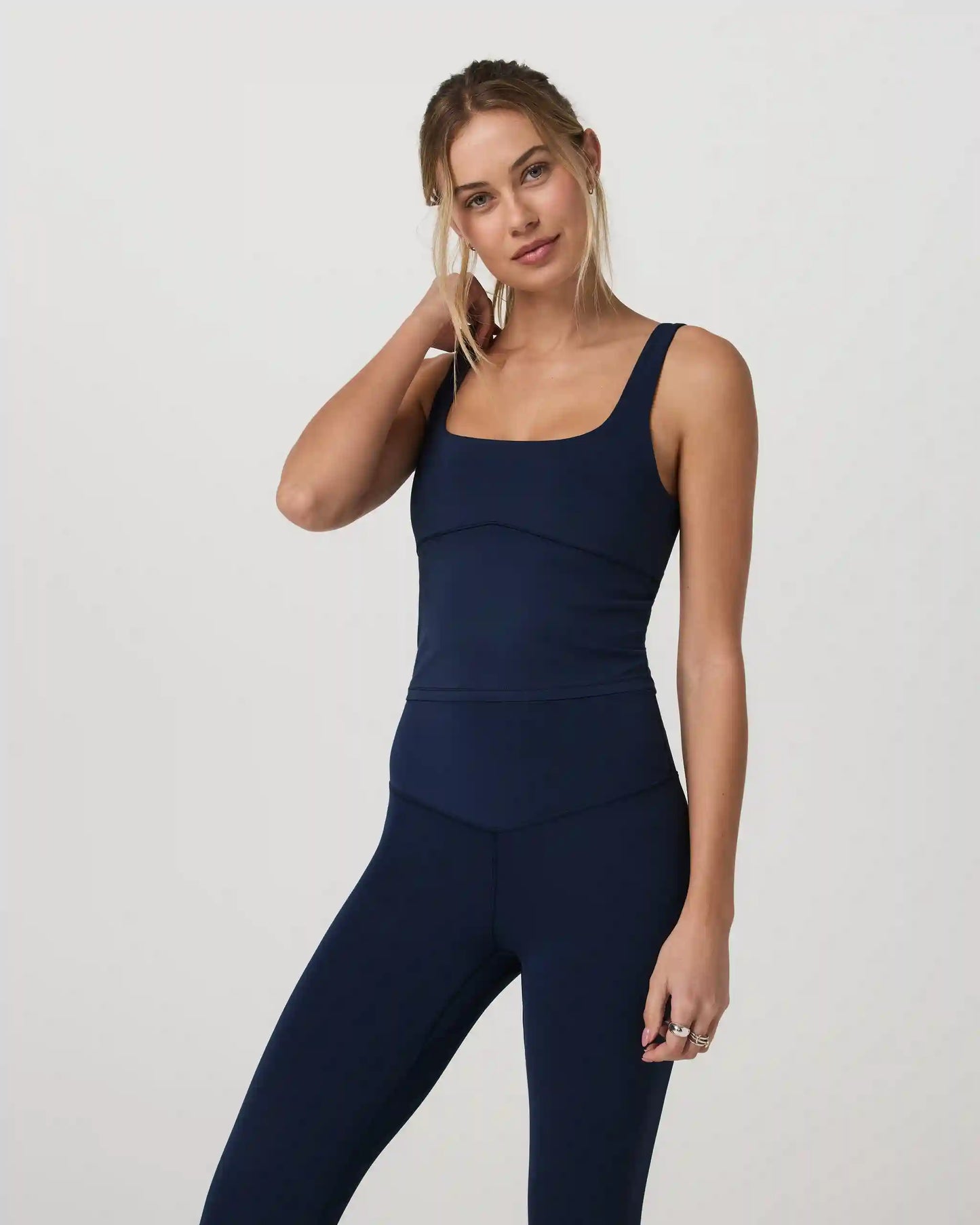 Vuori AllTheForm™ Support Tank