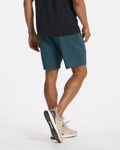 Sunday Performance Short