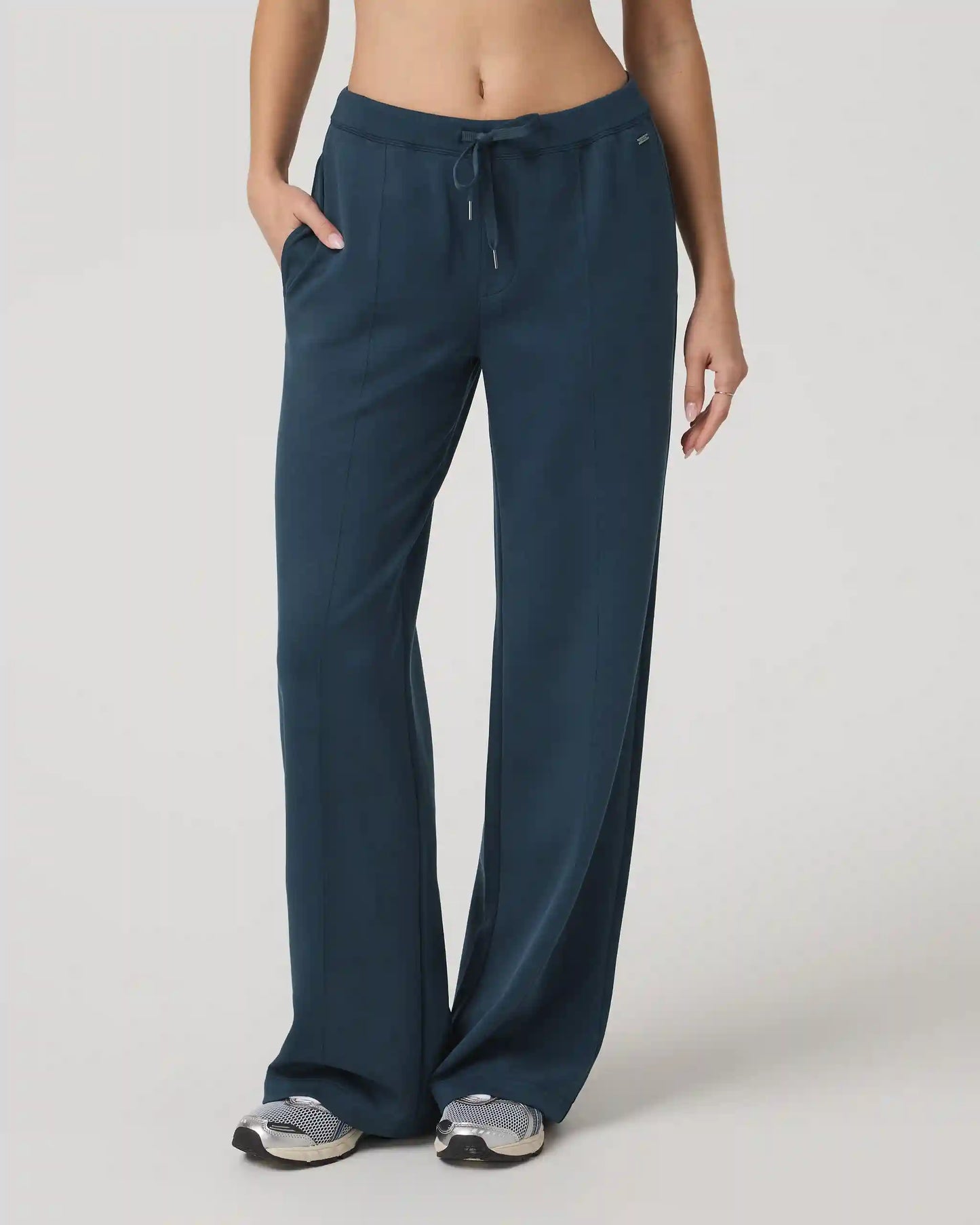 Compose Wideleg Pant