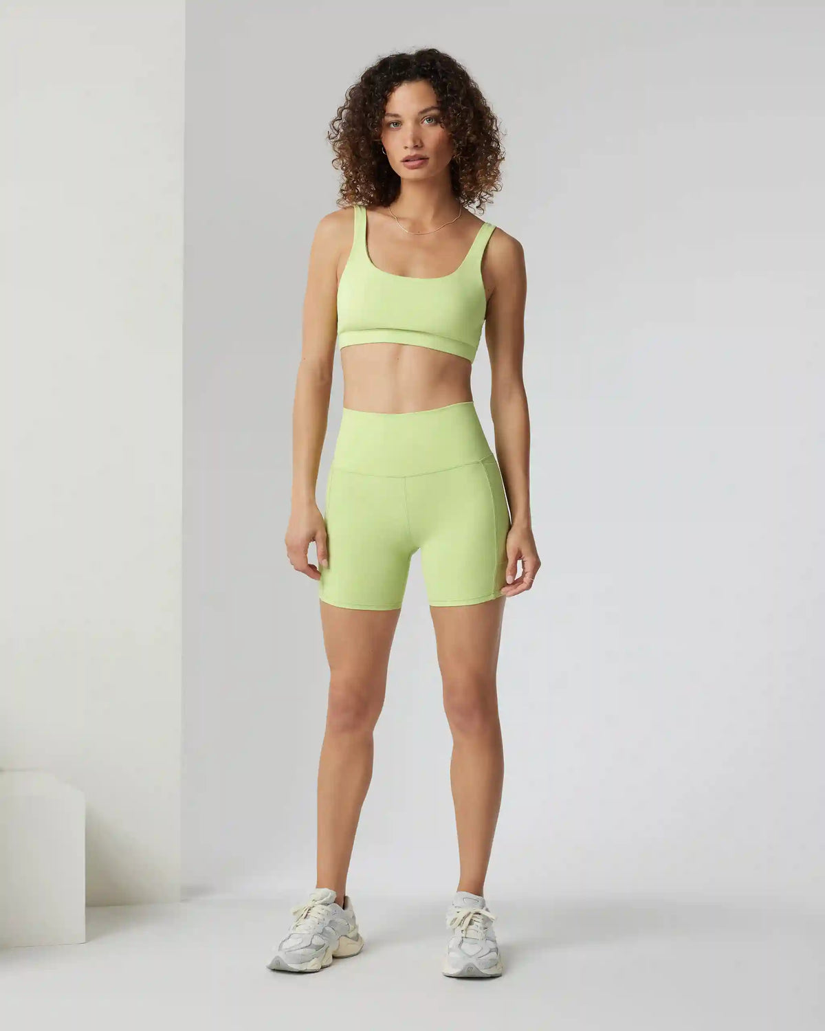 Studio Pocket Short