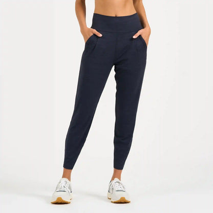 Lux At Ease Pant