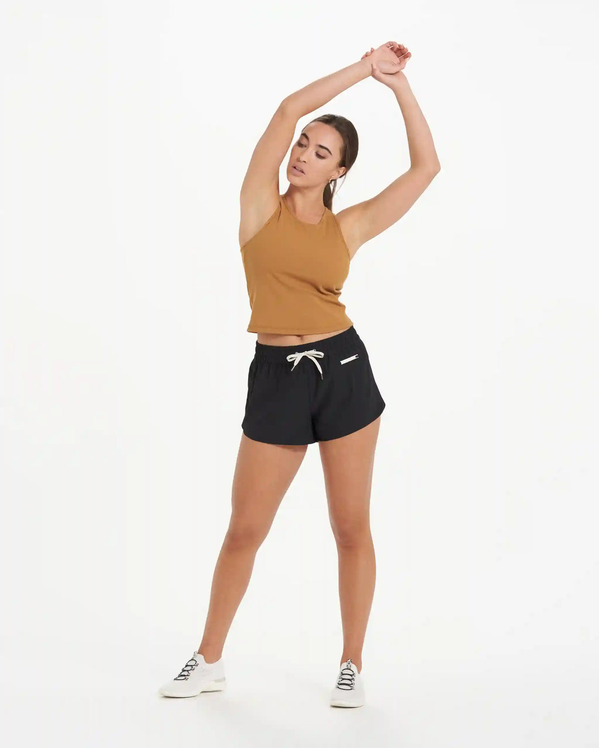 Pose Plyo Tank