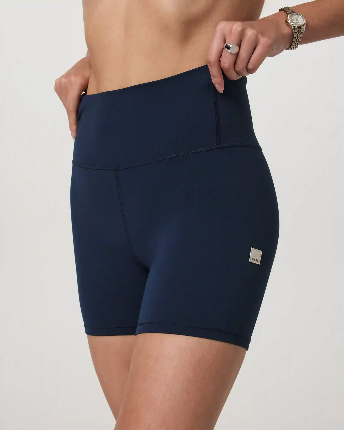 Vuori AllTheFeels™ Short 4"
