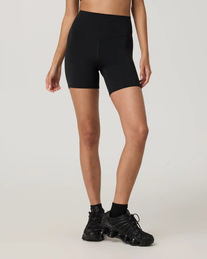 Vuori AllTheForm™ Short 6"