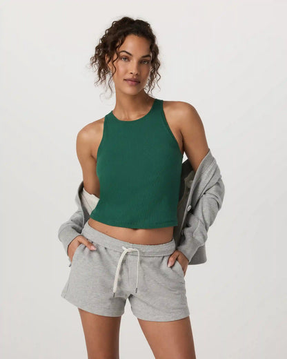 Pose Plyo Tank
