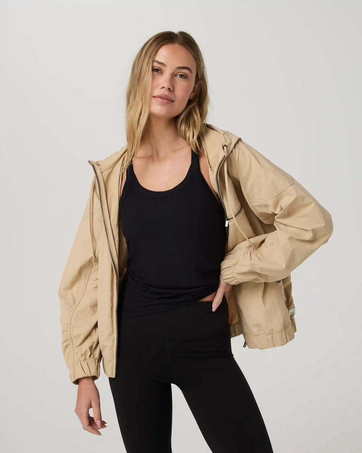 Cove Layering Tank