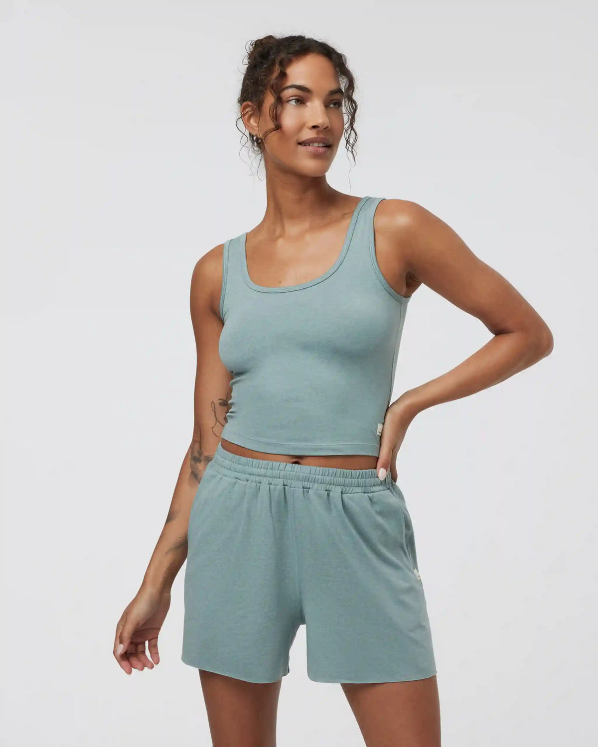 Halo Essential Tank