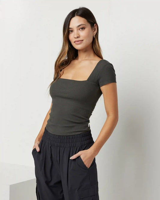Pose Scoop Back Tee