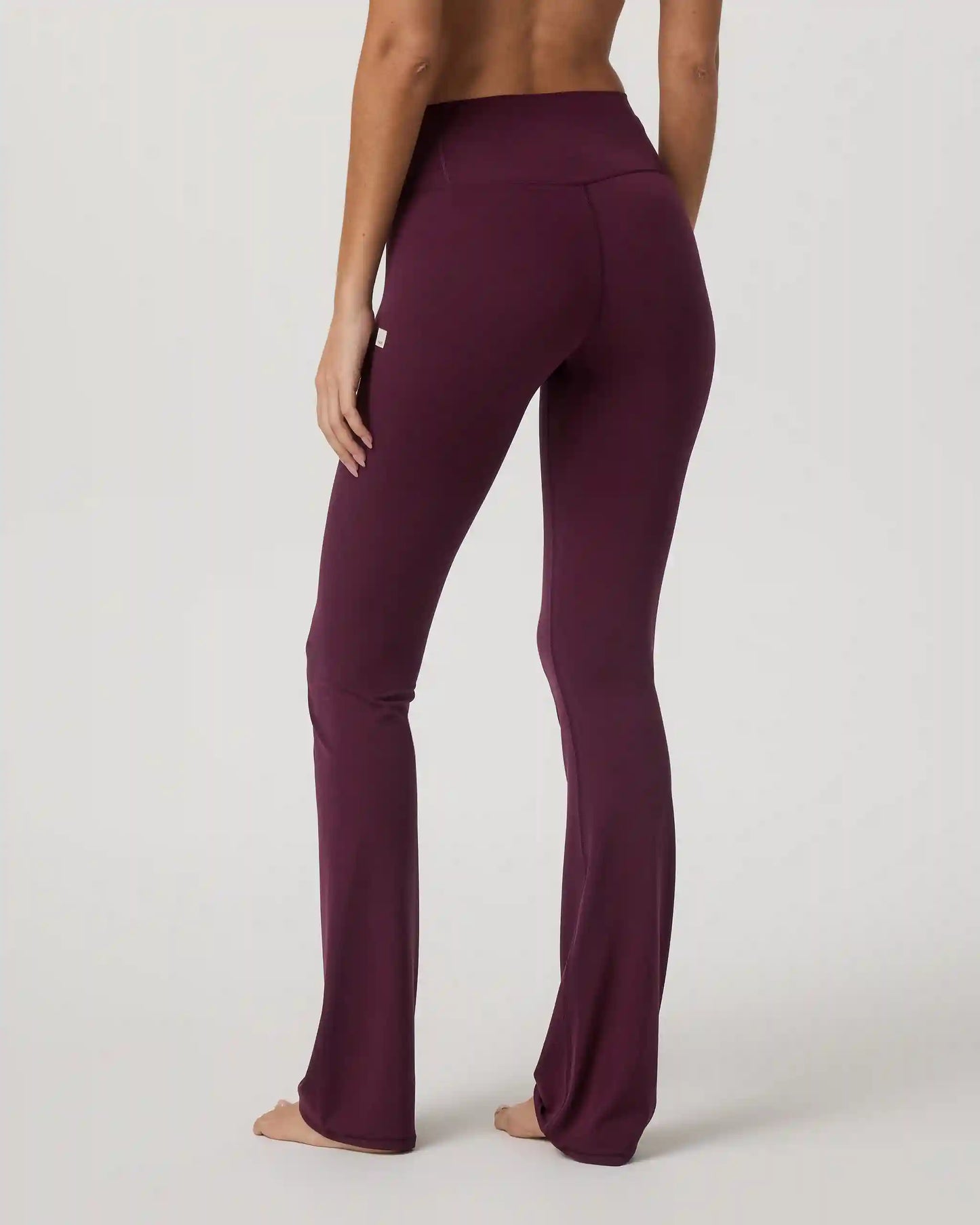 Vuori AllTheFeels™ Slim Flare - Long
